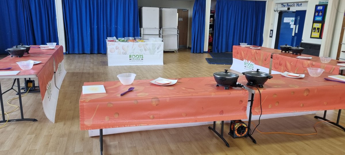Dymchurch School (@dymchurchschool) on Twitter photo Every class will have the chance to cook an amazing dish today and tomorrow with Darren from Roots to Food! They're going on a magical food journey to Thailand .... π <a href="/Rootstofood/">Darren Tinkler</a> Every class will have the chance to cook an amazing dish today and tomorrow with Darren from Roots to Food! They're going on a magical food journey to Thailand .... π <a href="/Rootstofood/">Darren Tinkler</a>