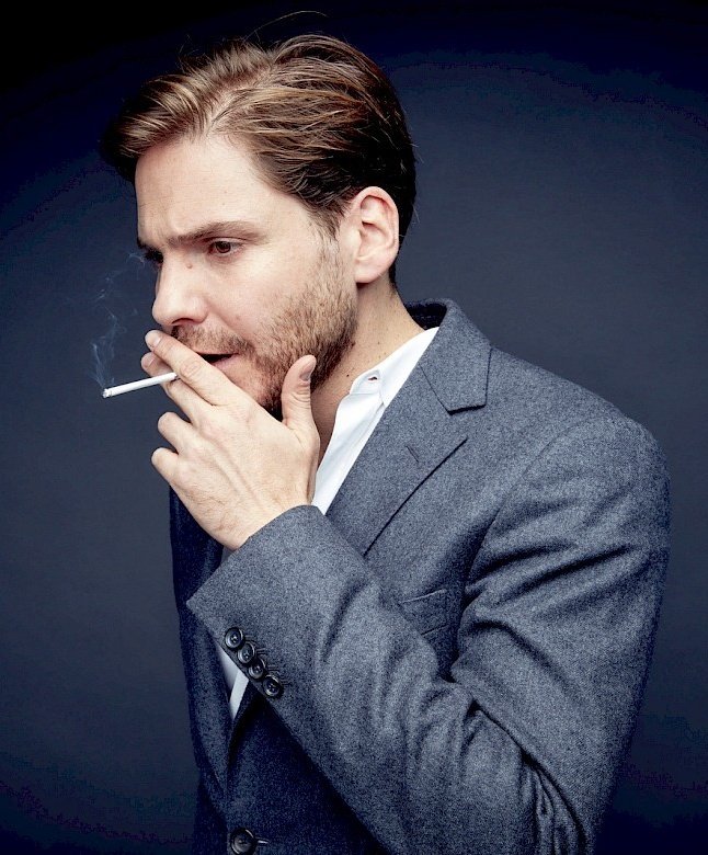 Close your eyes. Don't look.