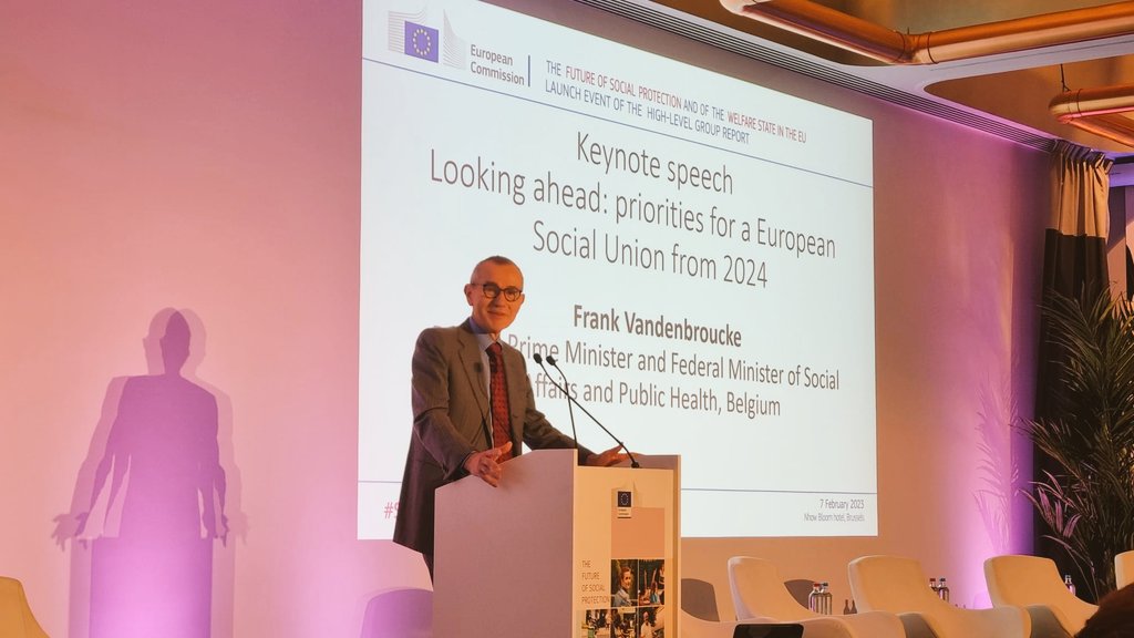 European solidarity was key to reinforcing national response to the pandemic. A lot remains to do to implement a strong European Social Union. The Belgian presidency is ready to take up the baton! 🇧🇪🌹🇪🇺
#TeamVandenbroucke 
Speech on @socialeurope 👇
socialeurope.eu/eu-social-agen…