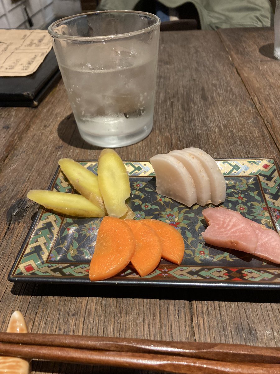 rockin_haku's tweet image. 蕎麦粉の糠漬けが美味しすぎる

#由比ヶ浜
#slove