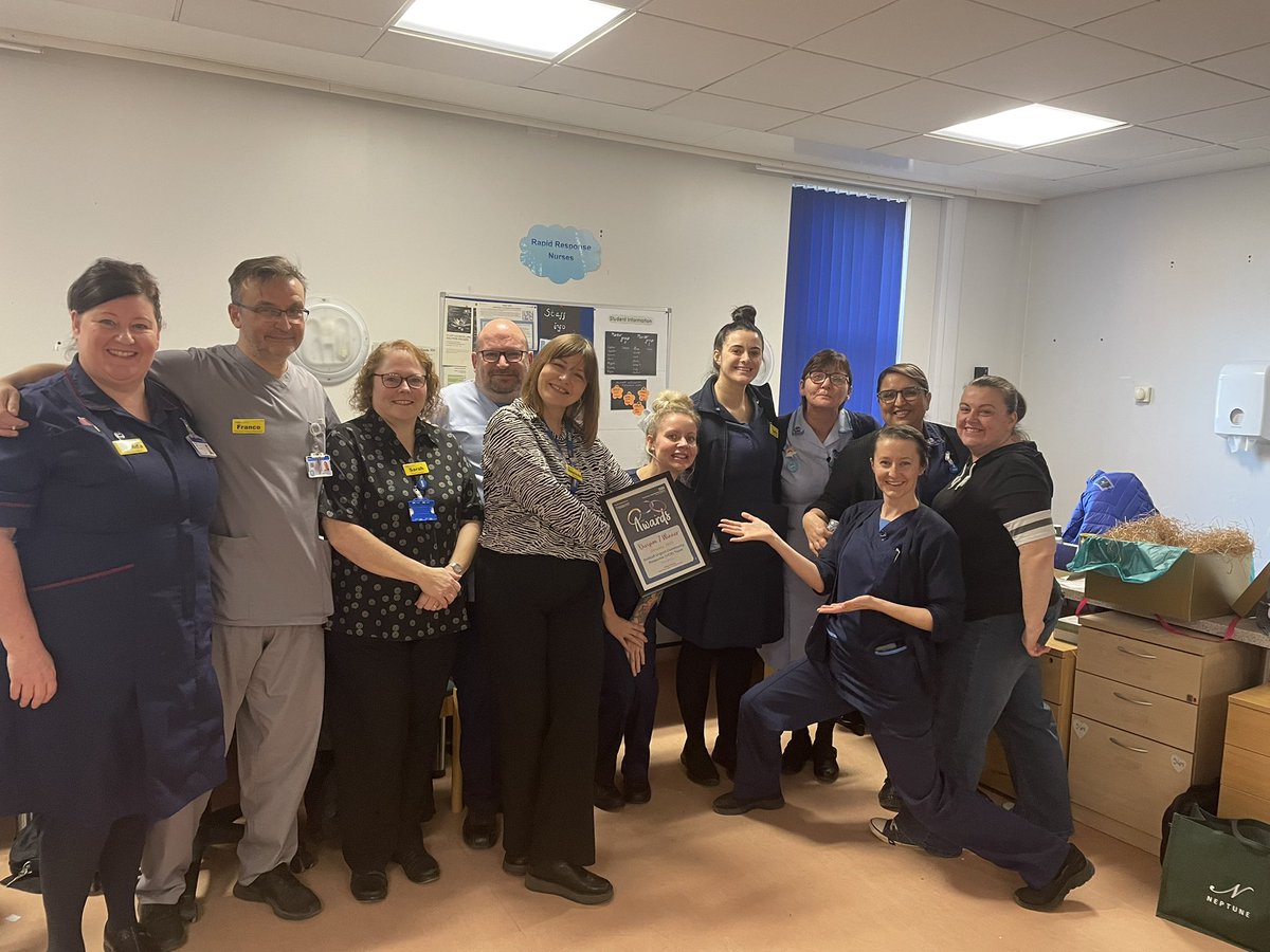 Safina Kassam (@safinakassam) on Twitter photo Massive well done to The Urgent Community Response team, who have gone above and beyond caring for patients within their own homes, avoiding hospital admissions. So proud to be part of this amazing team 😬<a href="/UHBcommunity/">UrsulaHare</a> <a href="/uhbtrust/">University Hospitals Birmingham</a> Massive well done to The Urgent Community Response team, who have gone above and beyond caring for patients within their own homes, avoiding hospital admissions. So proud to be part of this amazing team 😬<a href="/UHBcommunity/">UrsulaHare</a> <a href="/uhbtrust/">University Hospitals Birmingham</a>