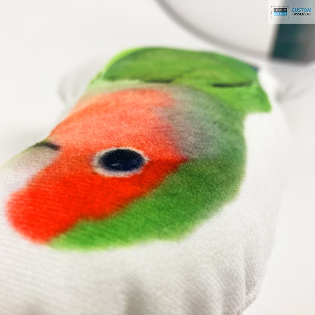 CustomKussens's tweet photo. Kussen laten maken van uw eigen huisdier? >> https://t.co/1OW9J8feR1

#CustomKussens #Kussens #CustomDesign #CustomDesigns #Vogels #HuisdierenFotografie #DierenFotografie #HuisdierPlezier #FotoKussen #FotoKussens #CuteAnimals... https://t.co/BMmtwlMEBC
