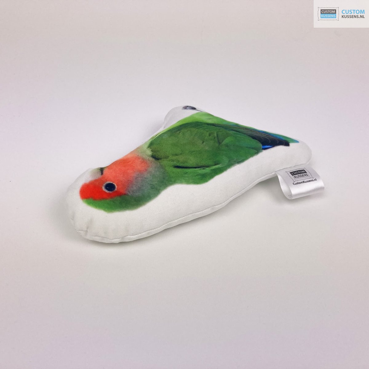 CustomKussens's tweet photo. Kussen laten maken van uw eigen huisdier? >> https://t.co/1OW9J8feR1

#CustomKussens #Kussens #CustomDesign #CustomDesigns #Vogels #HuisdierenFotografie #DierenFotografie #HuisdierPlezier #FotoKussen #FotoKussens #CuteAnimals... https://t.co/BMmtwlMEBC