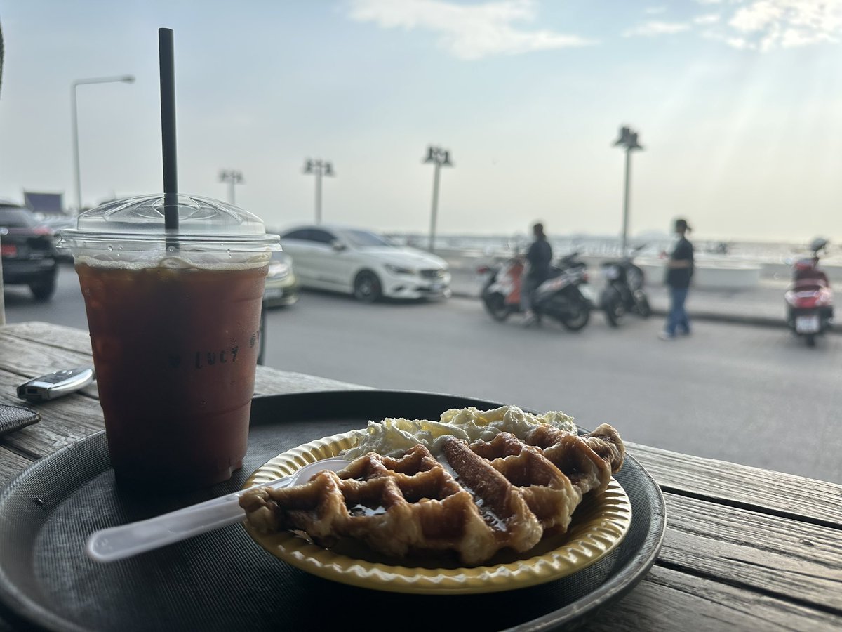 CEI_BOY12's tweet photo. ☕️🫶🏼🫶🏼 #บางแสน https://t.co/7UmQsQ3eiQ
