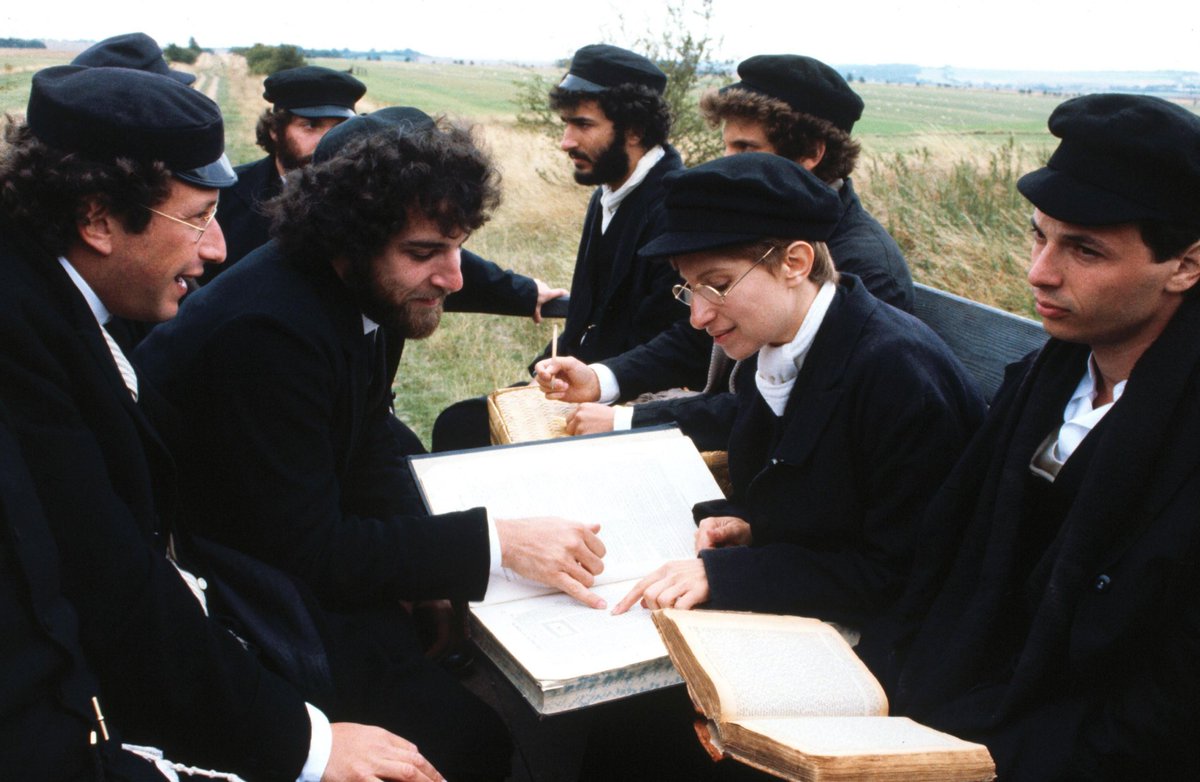 Fab s3e3 guest #KerryShale created an amazing radio play: YENTL THE YESHIVA BOY launches on @BBCRadio4 12th Feb 3pm, he discusses it on @BBCFrontRow tonight. @RachCreeger was religious advisor - oy vey! Spot Kerry in this pic from OG film adaptation #Yentl bbc.co.uk/programmes/m00…