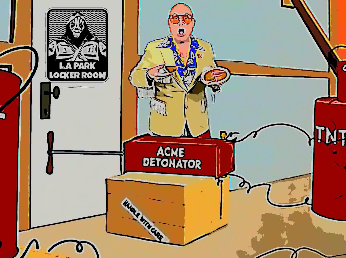 ChirpingBlueJay's tweet image. It&apos;s back to the drawing board for #JackFancy.
#Hollywood
#MexicoCity.
#ArenaNaucalpan @mas_lucha #Wrestling #WrestlingTwitter 
#LuchaLibre #WrestlingCommunity #prowrestling #LosParks @luchalibreonlin #RGRluchalibre @LUCHALIBREIWRG @realJackFancy @laparktapia