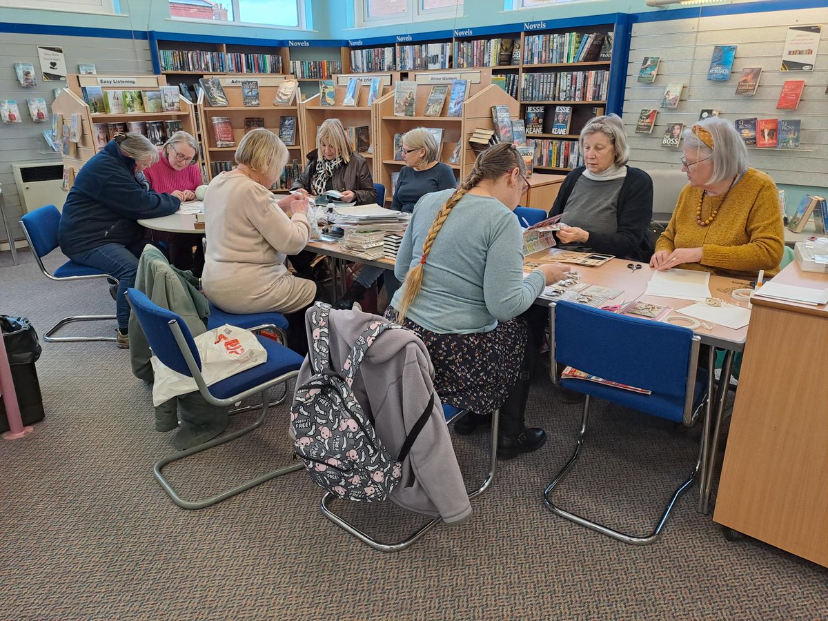 DurhamLibraries's tweet photo. Pictured are the Blackhall library craft group fully enjoying their crafting time in the library. The group meet every Thursday 10am-12pm to share their knowledge of different craft techniques, equipment and supplies along with a friendly chat and a cuppa ☕️🎨
#DurhamLibraries https://t.co/8Re8hzsVPi