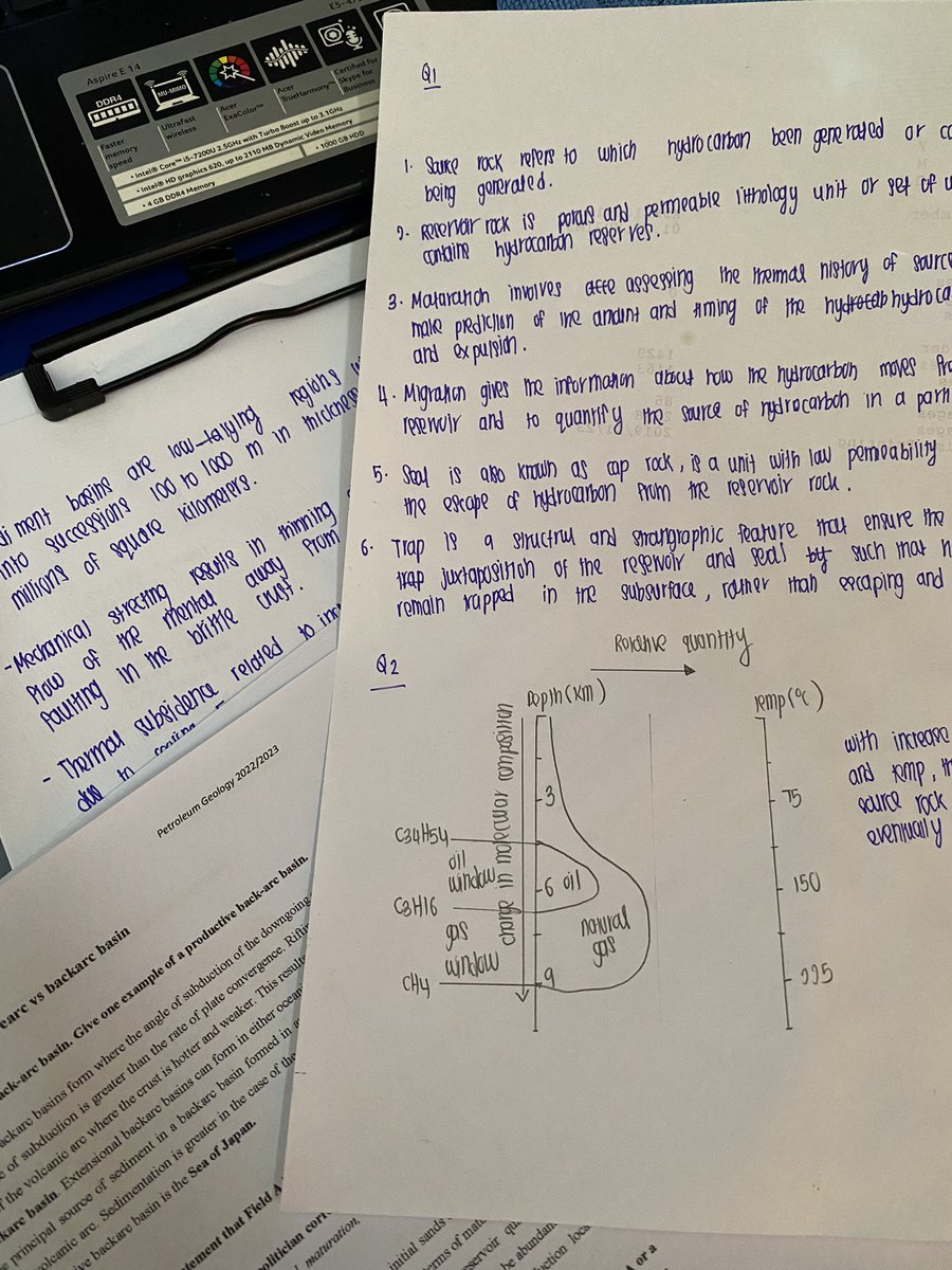 neutron_starz's tweet photo. Study week buat apa? Ntah… Exam bila? Esok… Dah study full? Belum…
#unimaroon #sem7 #Engineering #Geology #saveme #😂😌 https://t.co/HrH86P9XeZ