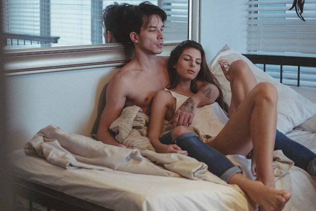 AmourxCinema's tweet photo. Intimacy is not just sex. https://t.co/sWyFqLgzjr