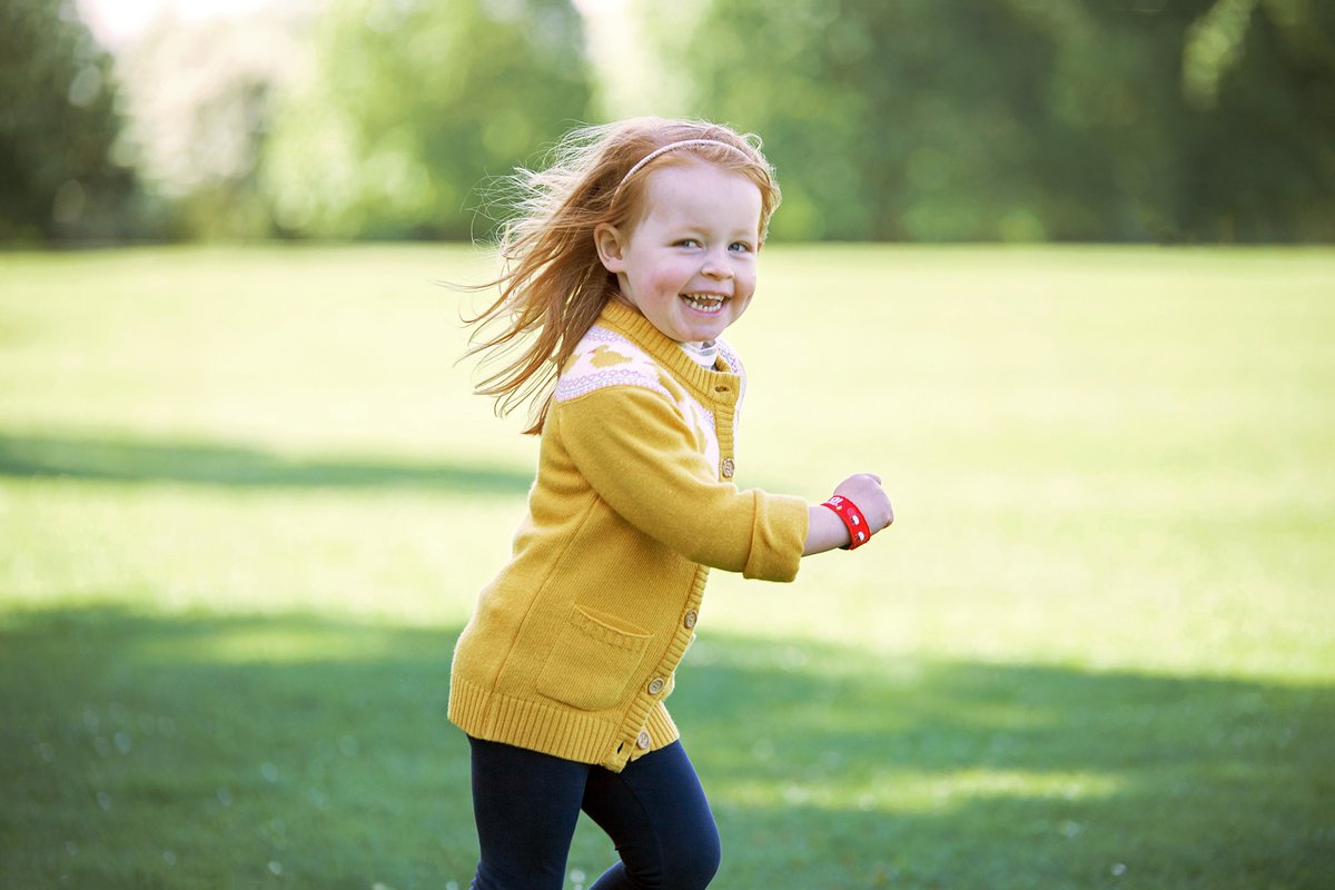 With February half-term approaching, keep your little one safe with an ID Bracelet. They are easy to put on, with a pocket to write all key information. 

Such a simple thing to do, but one that can make a massive difference if your child wanders off.

littlelife.com/products/safe-…