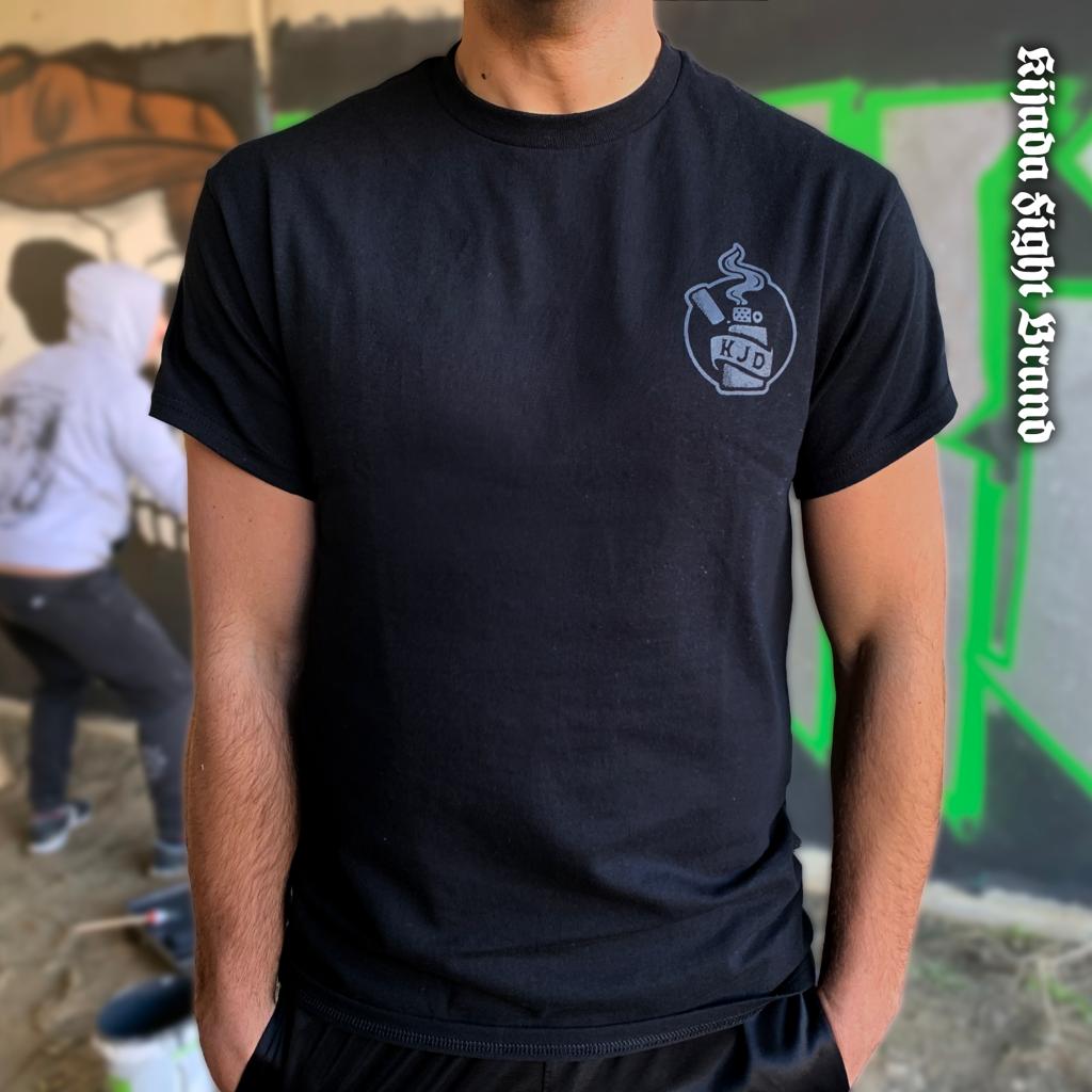 BestiarioShop's tweet photo. 🥊REBEL BOXING🥊
Ya tenemos en Vallekas lo nuevo de #kijadafight y como siempre es una jodida pasada!
https://t.co/KxEC3Z43IL
#vallekas #bestiarioshop #kijada #vendedoresdeodio https://t.co/6Qq0Q42BrJ