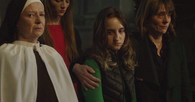 HELLO PET: 👀

Congratulations to <a href="/DSFCOfficial/">Durham Sixth Form Centre</a> student, Heidi Sellers, who featured in an episode of #Vera on <a href="/ITV/">ITV</a> on Sunday.

Vera is a British crime drama series filmed primarily in the #NorthEast.

Heidi filmed her role in April. She played the part of Bailey.