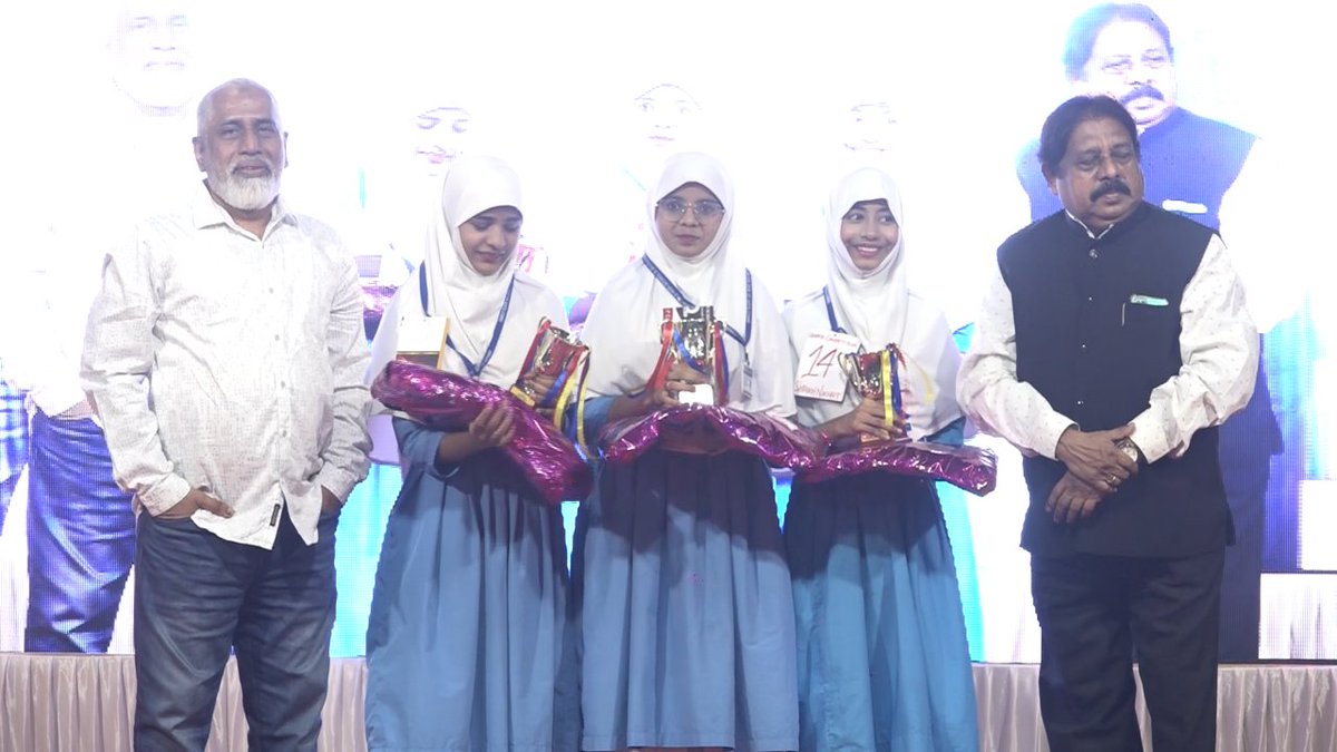 ALUMMAH9's tweet photo. Awami Girls' High School &amp; Junior College,
Deonar Municipal Colony,
Govandi, Mum-43
Recognized by Govt. of Maharashtra.
Recognition No. E1(N) Ref. 3-5/15278/80
Dated 16.12.1989.
INDEX NO.: 33.02.015
UDISE NO.: 27230300239
Achievements of Year 22-23
More on the way. 
@NeerjaBirla https://t.co/yKMePJOEXd