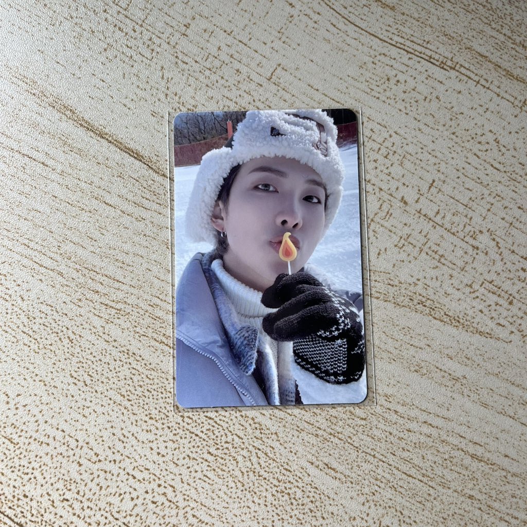 harukeeps's tweet photo. [#harusell]
—

wts lfb bts pc ph
⤷ Namjoon Winter Package 2021

 🧸P900

》 strictly no to sensitive buyer!
》 dop: payo!
》 onhand &amp; ready to ship
》 gcash // sco

⥄ bts namjoon rm https://t.co/OEdNf9DQXP