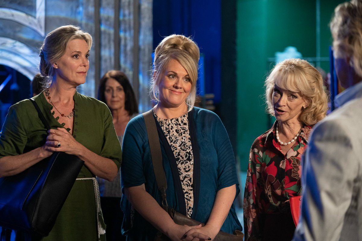 AcornTVANZ's tweet photo. Jean and Dom grow ever closer, meanwhile love rolls into town for Gloria and Barbara has deadly plans. Episodes 2 &amp; 3 of Madame Blanc Mysteries Series 2 stream today ➡️ https://t.co/eR7SG3rq8J https://t.co/9zvscXgR6f