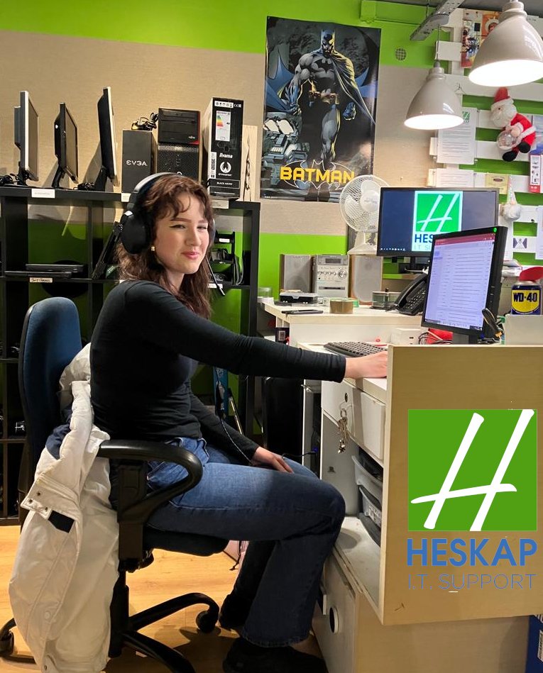HeskapS's tweet photo. Another face from behind the scenes is Stephanie (one of our Interns) from WCFE #womenintech #tech #technews #irishbiz #wcfe #waterford https://t.co/xCVb6btP0r