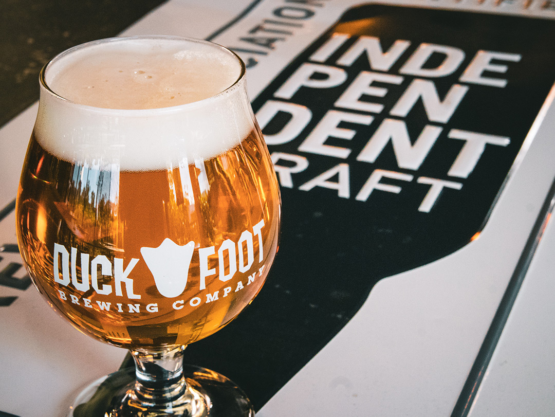 San Diego Beer News® (@sdbeernews) on Twitter photo Last week, <a href="/BallastPoint/">Ballast Point Beer</a>'s parent company, @KingsNConvicts, exited its #Leucadia tasting room. Now, #Miramar's <a href="/DuckFootBeer/">Duck Foot Beer</a> is at work making it their own. Find out when they'll debut their new space. | bit.ly/SDBN230207
#sdbeernews #sandiego #sdbeer #beer #craftbeer Last week, <a href="/BallastPoint/">Ballast Point Beer</a>'s parent company, @KingsNConvicts, exited its #Leucadia tasting room. Now, #Miramar's <a href="/DuckFootBeer/">Duck Foot Beer</a> is at work making it their own. Find out when they'll debut their new space. | bit.ly/SDBN230207
#sdbeernews #sandiego #sdbeer #beer #craftbeer
