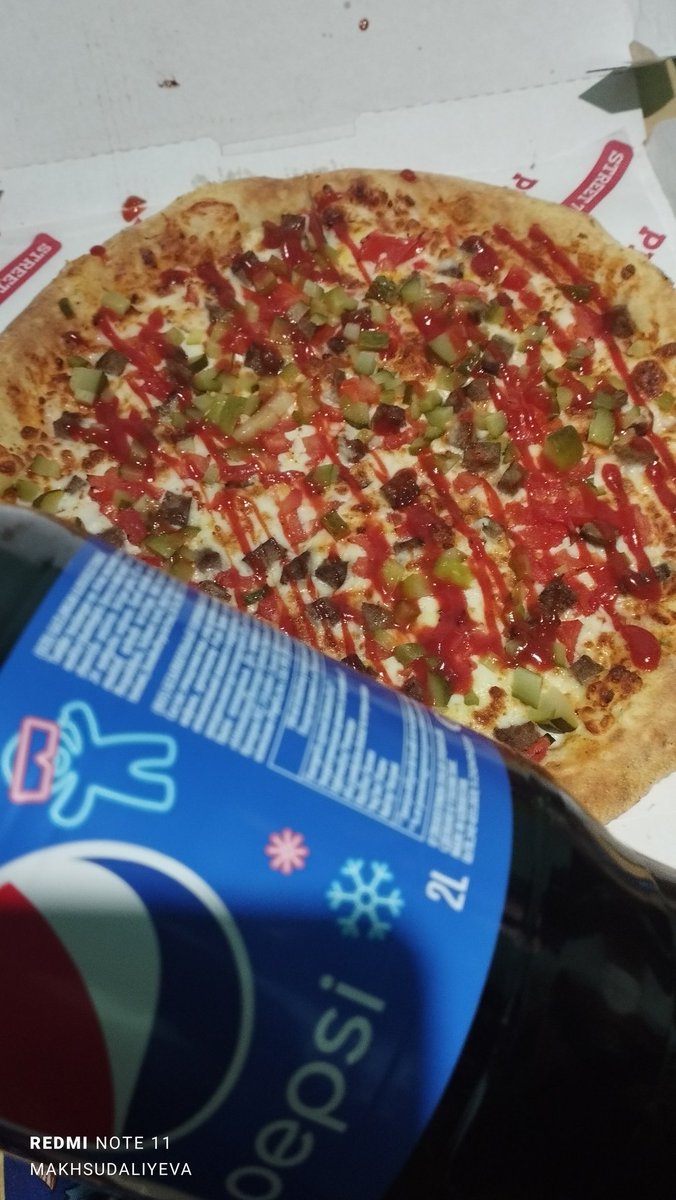HajdaraliD's tweet photo. Piza time😋 https://t.co/tasySw2bZP