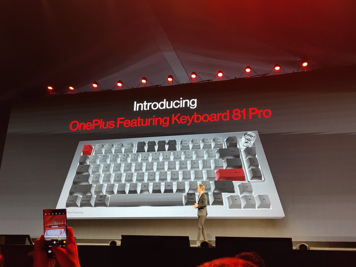 GadgetsTurbo's tweet photo. OnePlus Keyboard 81 Pro ⌨️
It includes alert slider 👀

#OnePlus11 #cloud11 #OnePlusPad #OnePlusBudsPro2 #OnePlusKeyboard https://t.co/ZwuGCT1mSg
