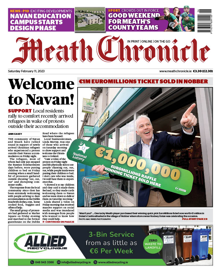 GavBecton's tweet photo. 'Welcome to Navan!' Rather than highlight the handful of wingnuts who decided to shout 'out, out, out' at cowering women and kids in their Navan accommodation we salute the wonderful locals who simply weren't having it &amp; came to show the refugees their support...Paper out later! https://t.co/8LOqvr8H3t
