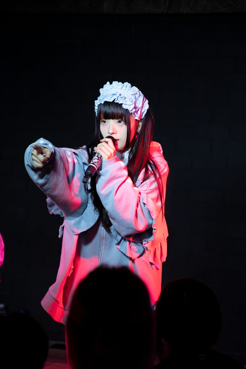 ter_ter__'s tweet photo. [ 20230204 𝙁𝙍𝙊𝙉𝙏𝙄𝙀𝙍 𝙎𝙀𝙉𝙎𝘼𝙏𝙄𝙊𝙉 ] 세아루(@XIDENT_S3ARU)
 in 아로아로홀
「HashtagLive」 #첫눈

#세아루 #FROSEN #S3ARU #프로센 #해시태그_라이브 #첫눈 #HashtagLive #아로아로홀 https://t.co/mX9P8hLDjy