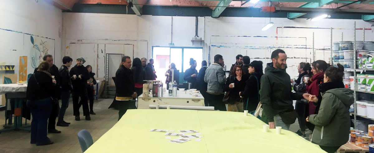 ABezzayer's tweet photo. Pour remercier celles et ceux qui travaillent aux côtés de @CCdesignUrbain
 depuis de nombreuses années, nous avons souhaité, en ce début d'année, partager un moment convivial avec nos indépendants #peintresmuralistes 
#fresquemurale #conception #creation #murspeints #creerdulien https://t.co/f06w7sXbiw