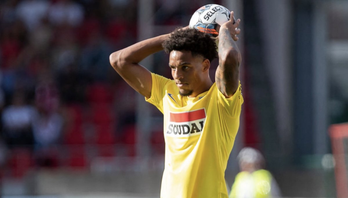 tombogert's tweet photo. England Championship sides Watford and Swansea City among clubs interested in American right back Bryan Reynolds, I'm told.

Reynolds is on loan at Westerlo from AS Roma. Westerlo hope to keep him on a permanent deal as well.

Reynolds, 21, has 18 apps for Westerlo this season. https://t.co/byxbo5dtGo
