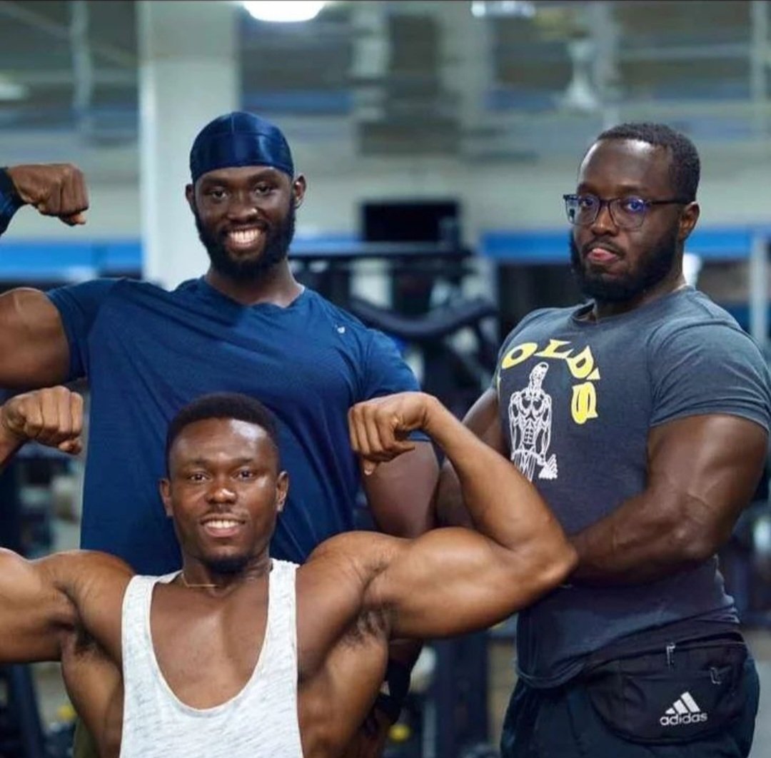 PulseFittClub's tweet photo. Happy birthday @papa_abodwes3 🎂 
We hope you smash all your personal records this year!

New age new PBs 💪 
See you in the gym 🏋️‍♂️

#fitness #ghfitness #ghanagyms #workout https://t.co/Vwb6FpjiJo