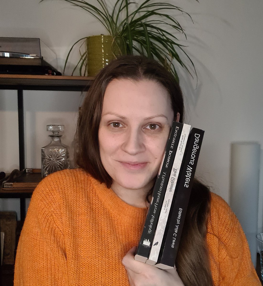 ARFrederiksen's tweet photo. Okay, so, I know there are much better writers out there than me, but this time last year I had zero publishing credentials to my name.

Today, one year since then, I have three stories in anthologies (a fourth coming soon), several short stories in lit mags, and an agent.

Wtf. https://t.co/3CB391n4Ke
