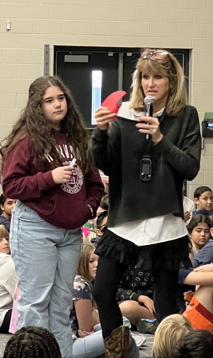 Campbell_Elem's tweet photo. Thank you PTA for bringing us Julia Cook. #campbellcolts #juliacook https://t.co/NN6SRKczDU