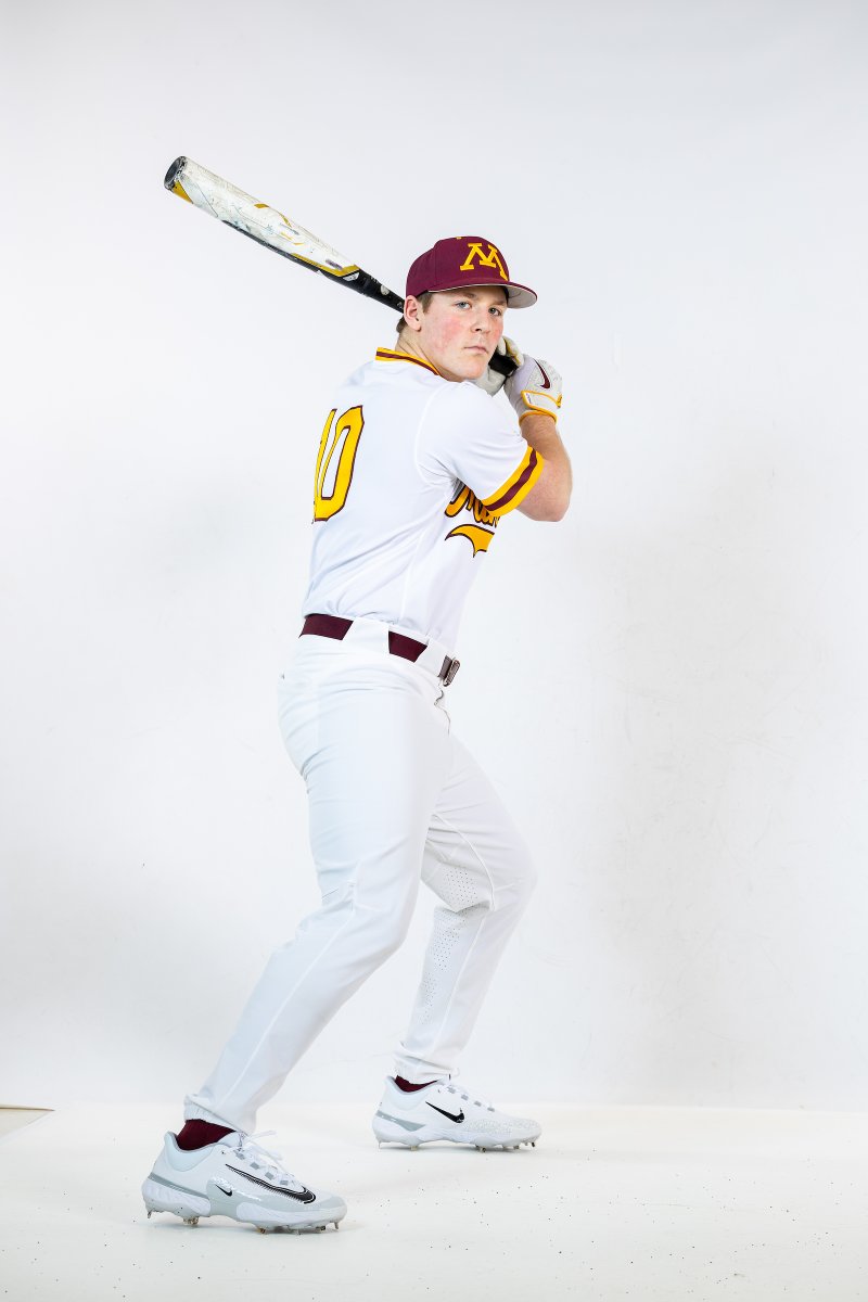 🔟 days until the season opener against UC Santa Barbara!

Redshirt freshman Minneapolis native <a href="/Sam_Hunt9/">Sam Hunt</a> is ready to make his #Gophers debut behind the dish.