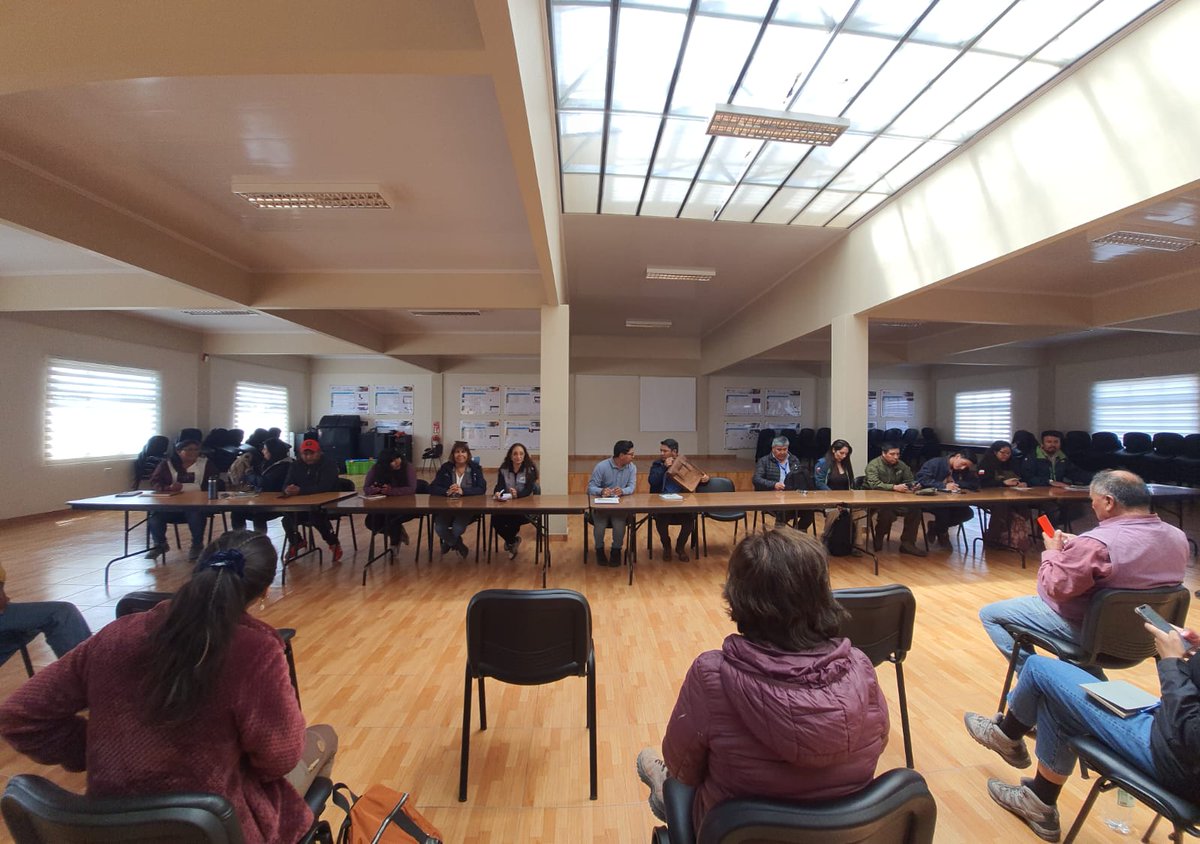 Además de contar con los profesionales especializados Región de #Antofagasta <a href="/sagchile/">SAG</a>; ingeniero agrónomo, Rodrigo Araya y la veterinaria, Verónica Segovia.También participan profesionales del Municipio de <a href="/spamunicipal/">Municipalidad de San Pedro de Atacama</a>, entre otros importantes asistentes 🤝🦙👩‍🌾👨‍🌾