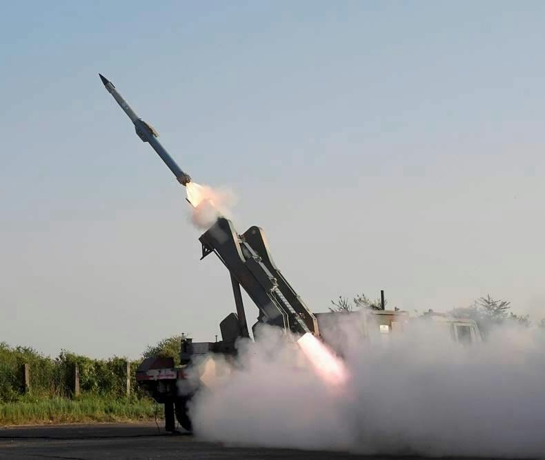 NewsIADN's tweet image. DRDO's #QRSAM has completed all trials.

Order expected this year, induction might start by mid 2024.

#IADN