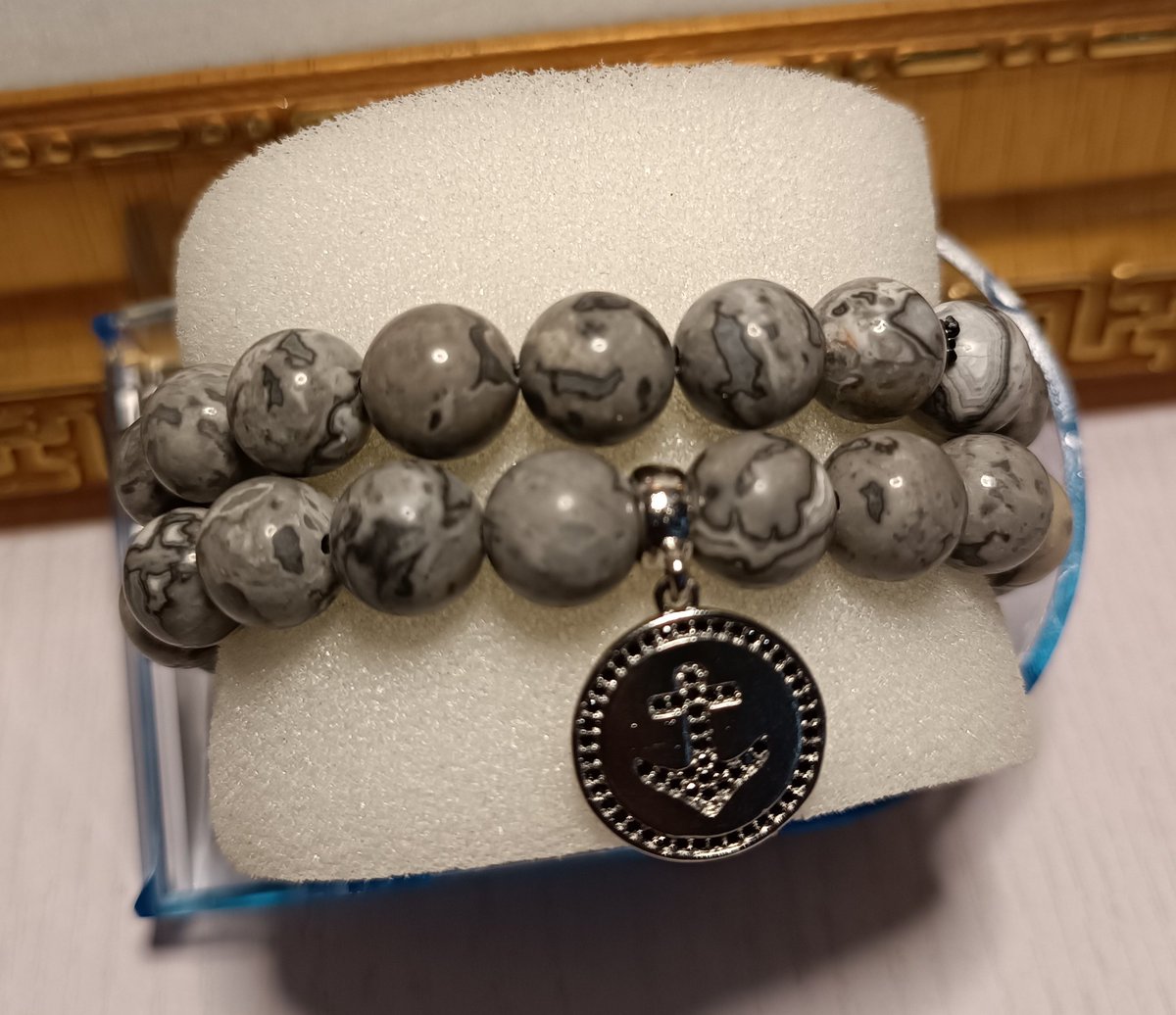 kennyadebimpe_'s tweet photo. Gemstone Bracelets available for delivery,let's compliment your wrists 

Frame 1- 4500
Frame 2; 6500
Frame 3: 4000
Frame 4: 5500
Get 10% off on orders till 14th of February, just a DM away https://t.co/IGbDQZF4fl