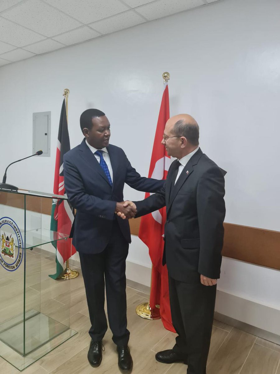 TC_NairobiBE's tweet photo. H.E. Dr. Alfred Mutua, Cabinet Secretary for Foreign and Diaspora Affairs of Kenya and Ambassador Subutay Yüksel discussed the earthquake situation in Türkiye and informed the press. H.E. Mr. Mutua expressed Kenya’s solidarity with Türkiye. https://t.co/uumB8h7FaM