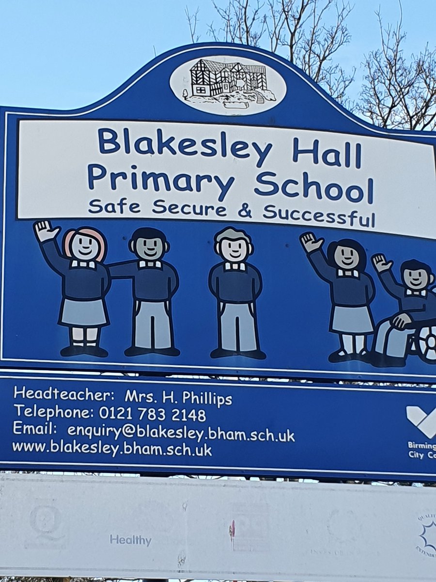 Junior Pcso programme at @BHPS_1 and then school parking at this location 
#pcdonks #bluesheild 🔵#notveryhappydriverstoday 🤨#cantaffordaticketdontparkillegally 😀