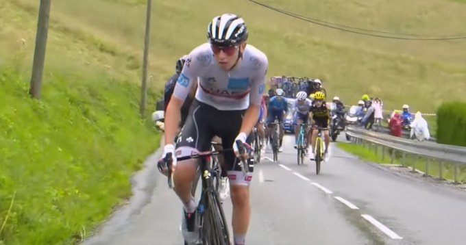 Skyblu40's tweet photo. Ojo a la Strade este año: Será el debut de Van der Poel y Van Aert que no fueron el año pasado, y correrán también Alaphilippe y Pogacar, que no tuvieron su mejor año en 2022.
PUEDE SER UNA DE LAS MEJORES CARRERAS DEL AÑO.
🔥🔥🔥
#StradeBiache https://t.co/eo6SIrvQzp
