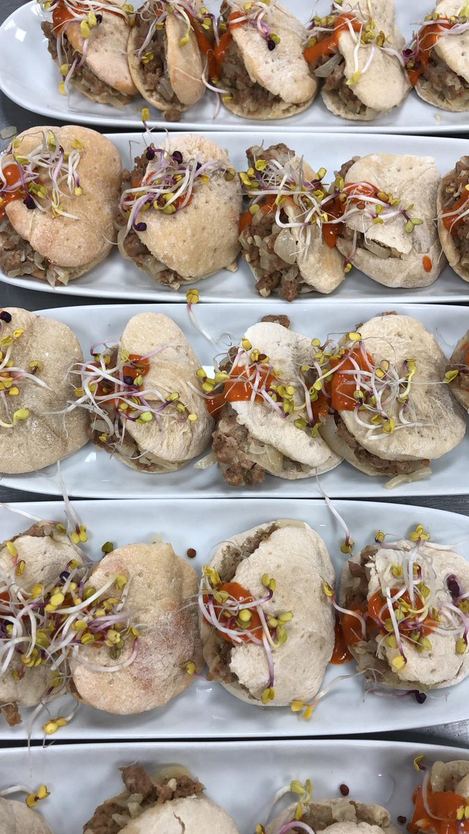 Y por supuesto, preparados para que todos los asistentes de #TapasionaMadrid prueben estas ricas tapas