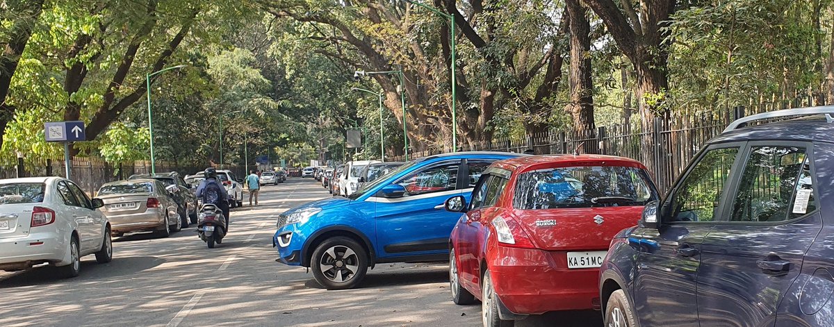 sharanpoovanna's tweet photo. Always that one guy. 

Cubbon 'Park' has assumed a diff meaning &amp; parking now one of Bengaluru’s biggest challenges 

https://t.co/5HTnELCh1d https://t.co/FxXLHiLrgS
