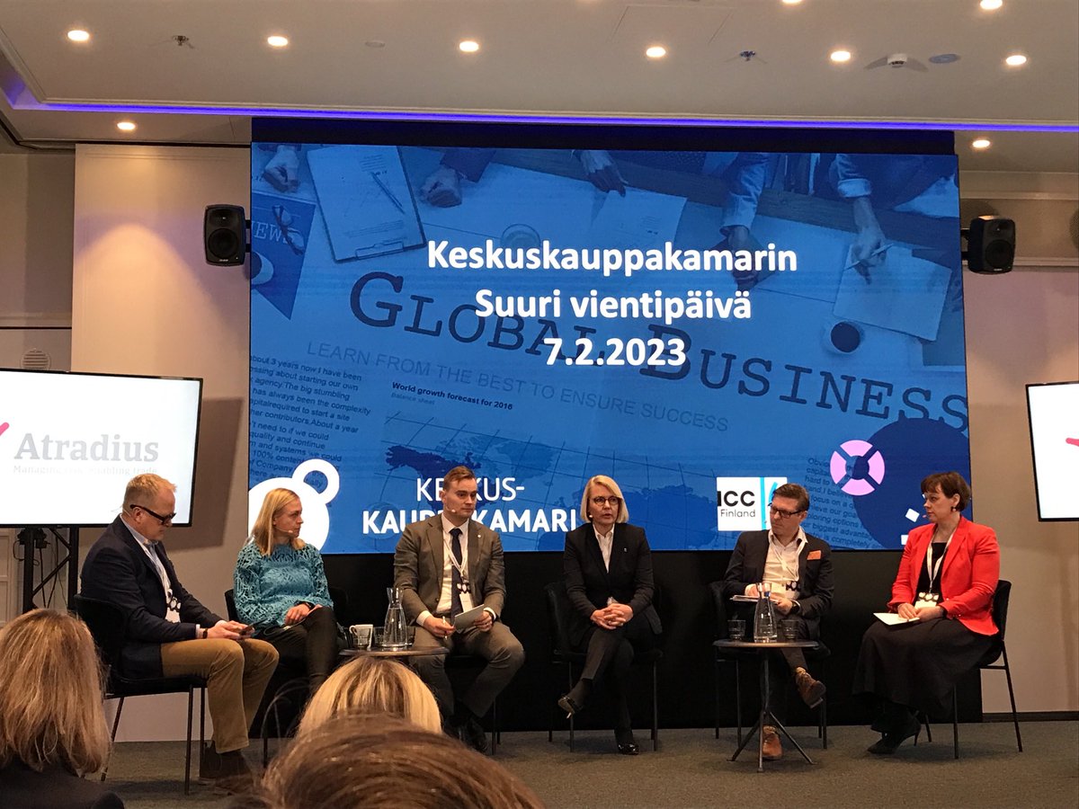 Jopa 98% suomalaisfirmoista arvioi OP-kyselyssämme kärsivänsä osaajapulasta, kertoi ⁦<a href="/NiemelaAntti/">Antti Niemelä</a>⁩ (OP) ⁦Keskuskauppakamarin Suuren Vientipäivän paneelissa 7.2.2023. #suurivientipäivä2023 ⁦<a href="/K3FIN/">Keskuskauppakamari</a>⁩