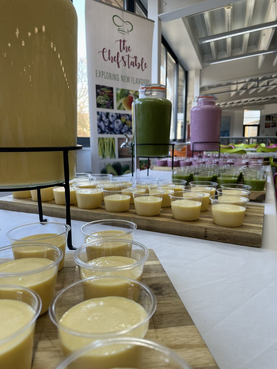itf22's tweet photo. All set for the smoothie pop up for wellness week @OxfordHighSch https://t.co/LeQn7p8yyl