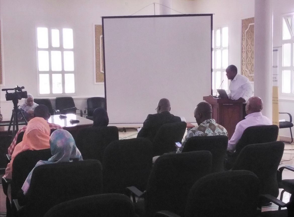 P4HNetwork's tweet photo. Members of the House of Representatives went through the Principal of Health Insurance and the overall critical components of the Proposed Zanzibar Health Services Funds (ZHSF) bill.
@BACKUP_Health #P4HNetwork https://t.co/7fKgQ3gAlg