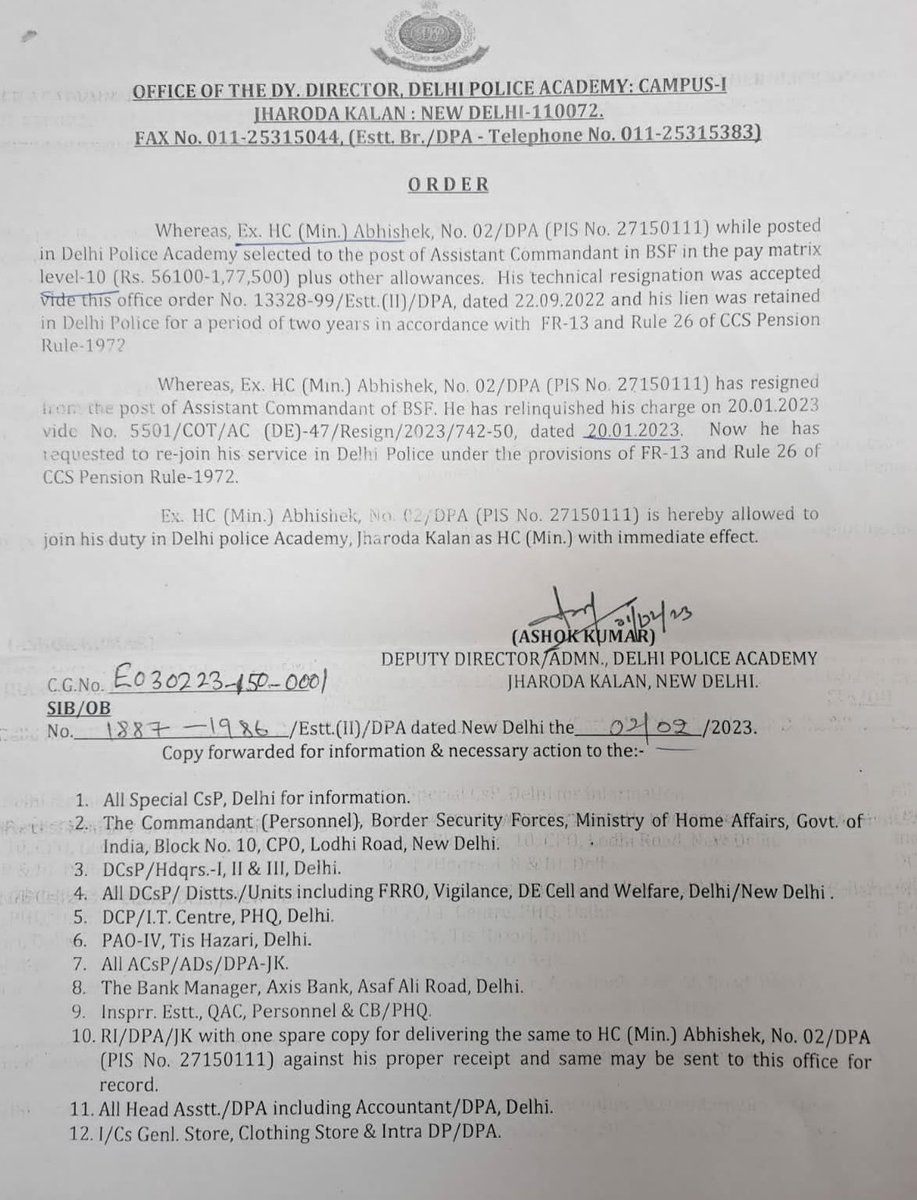 A Delhi police head constable selected for the post of Assistant Commandant (eq to ACP) in BSF and resigned accordingly.
Interestingly, he has resigned from BSF last month to join back Delhi police &amp; ready to sacrifice officer rank post of BSF for HC post in police.
But Why???