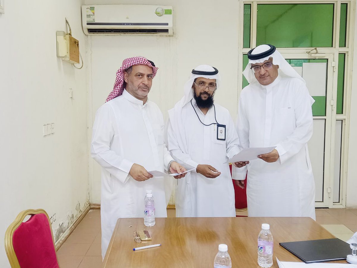 ALSA10's tweet image. تم توقيع اتفاقية تعيين مكتب السا للاستشارات الهندسية لتصميم والاشراف على تنفيذ مشاريع الجمعية التعاونية بحي الامير عبد المجيد بمدينة جدة