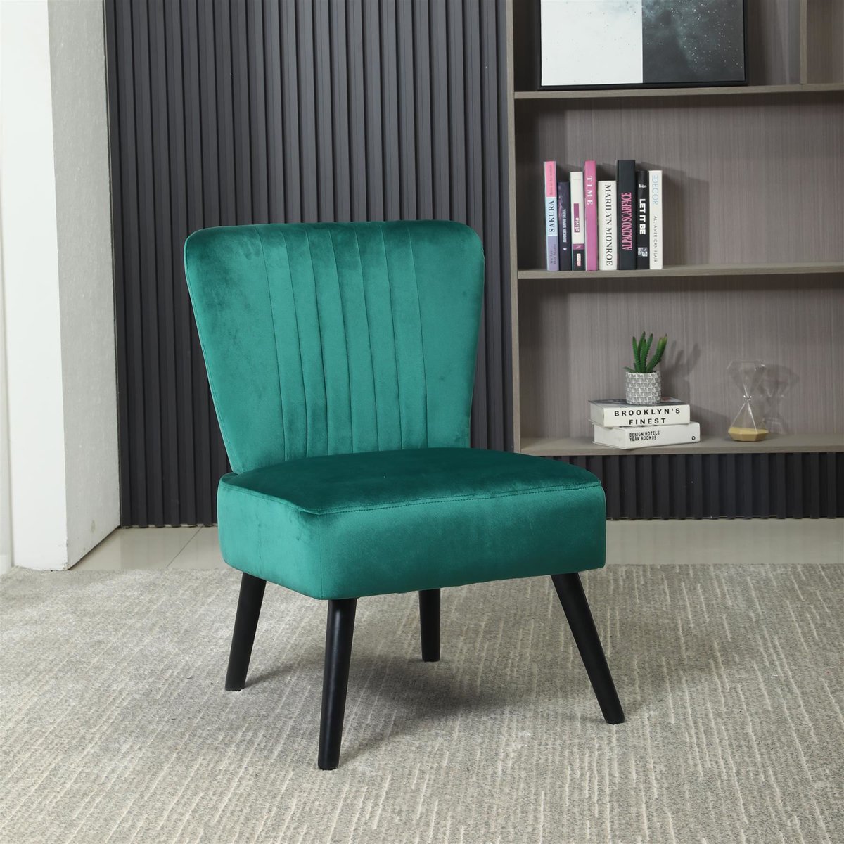HHModernLiving's tweet image. This gorgeous crushed velvet shell accent chair is available in 6 different colours.
#moderninteriors #interiordesign #velvetchair 

hhmodernliving.co.uk/product/crushe…