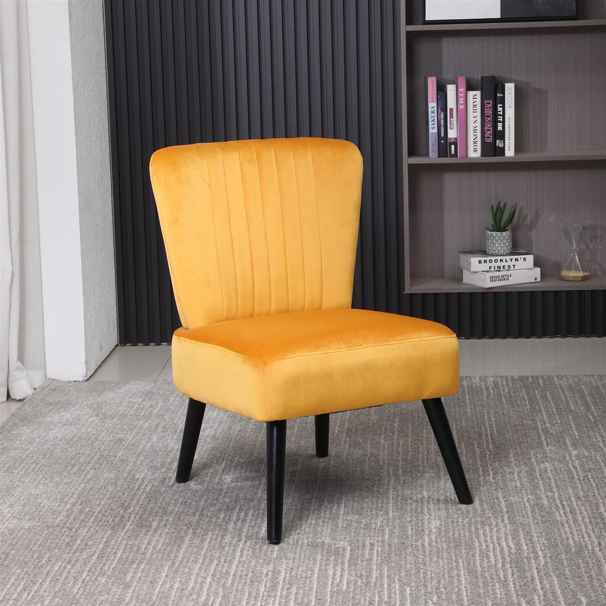 HHModernLiving's tweet image. This gorgeous crushed velvet shell accent chair is available in 6 different colours.
#moderninteriors #interiordesign #velvetchair 

hhmodernliving.co.uk/product/crushe…