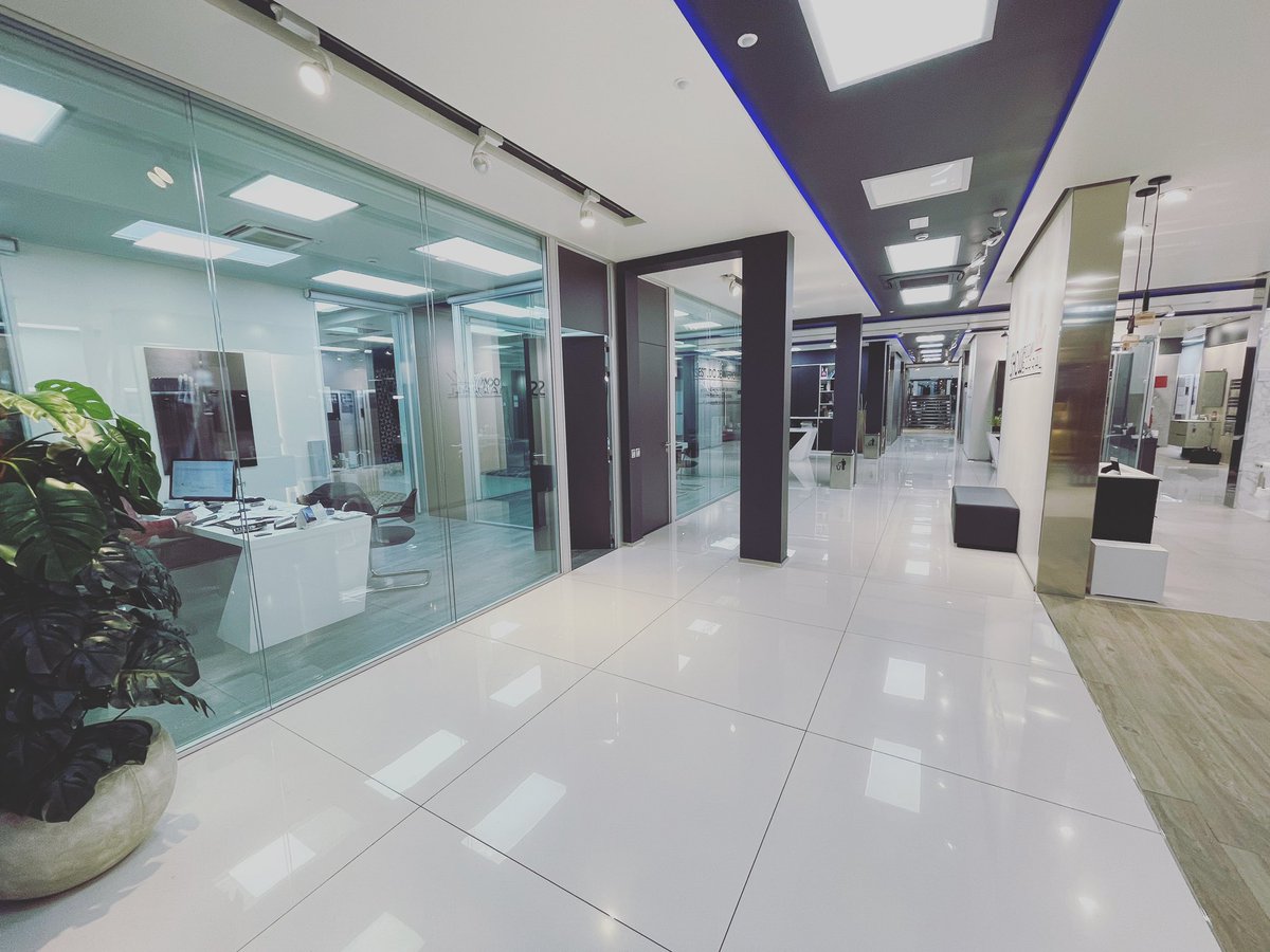 Trabajamos en tu proyecto, aunque todo esté en calma, no paramos.☺️ ¡Haz realidad tu reforma con nosotros! No te arrepentirás. #reformasintegrales #diseñodeinteriores #cerámica #bañosbonitos #cocinasmodernas