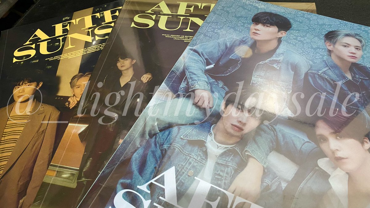_lightmydaysale's tweet photo. [ PH ONLY ] WTS / LFB

[ONHAND] HIGHLIGHT - After Sunset Album

✓ New, Sealed, Onhand
✓ Night, Midnight, Dawn Ver.
✓ 700php (each) + SF

LIMITED FREEBIE
✓ FREE 1 set of Mihwadang pc (from online and offline fansign) for every 3 albums purchased.

🔗https://t.co/fBcYNeuYPS https://t.co/XB0LIAN4Nq