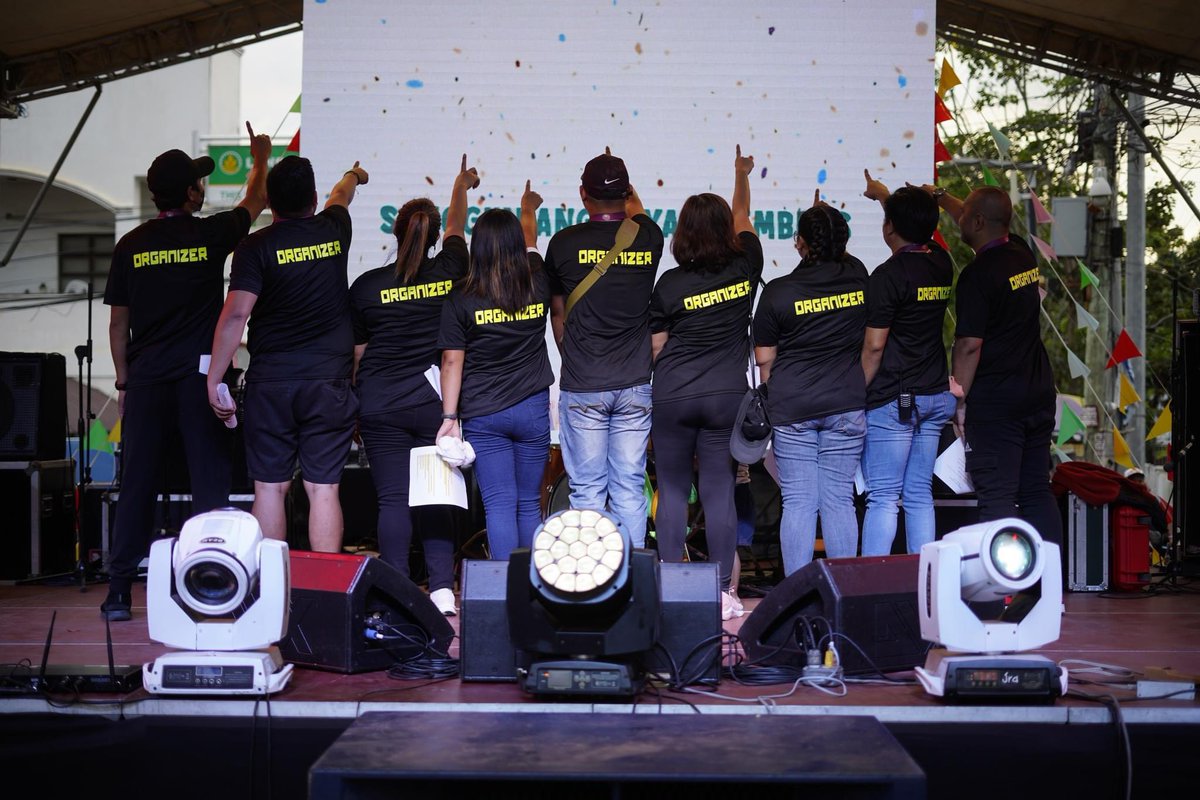 Big ups to the hardworking men and women behind #MorongSayafest2023 Congrats to my production team! 🏆 #TeamFReSH