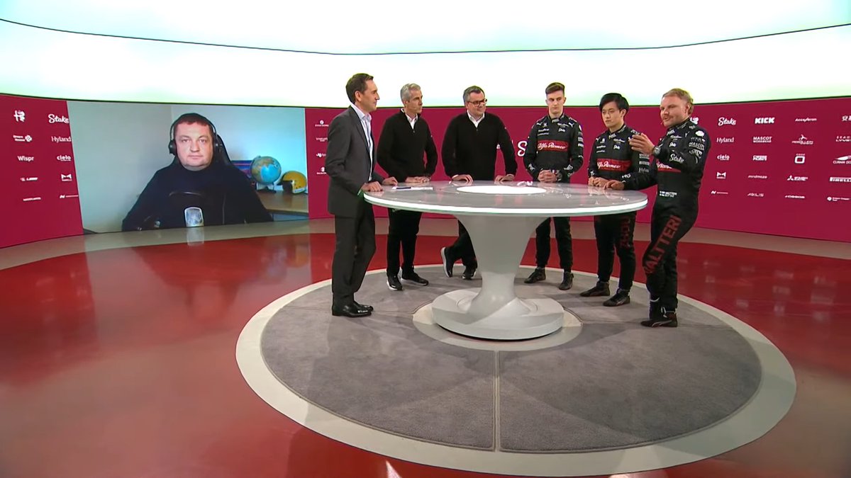 🗣 Kollégánk, <a href="/mesandor/">Sándor Mészáros</a>  Valtteri Bottast kérdezte az Alfa Romeo autóbemutatóján, a finn válasza általános derültséget okozott a teremben... rövidesen hozzuk a részleteket a Formula.hu-n! ⬇